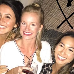 Meet your Posher, Claire